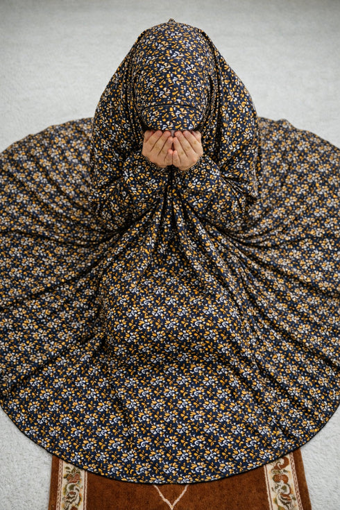 Namaz Chadar- Aya- Brown