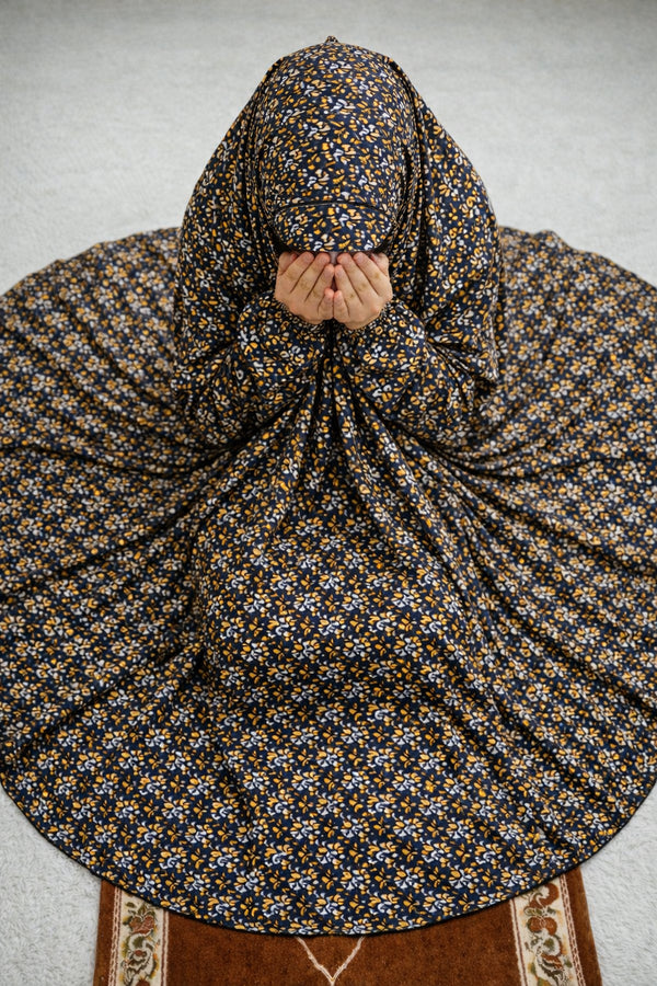 Namaz Chadar- Aya- Brown