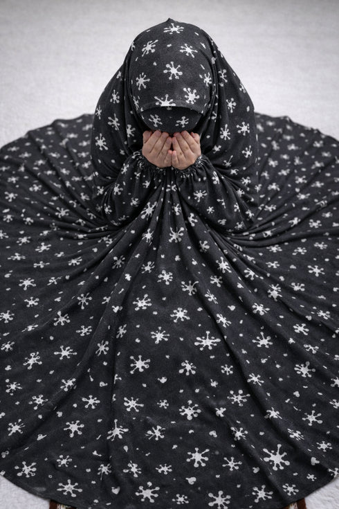 Namaz Chaddar - Black -Nawal