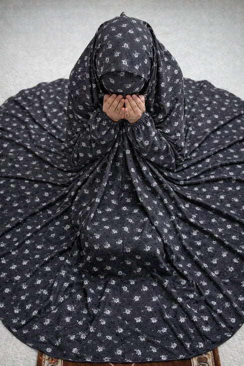 Namaz Chaddar - Black - Ruqayya